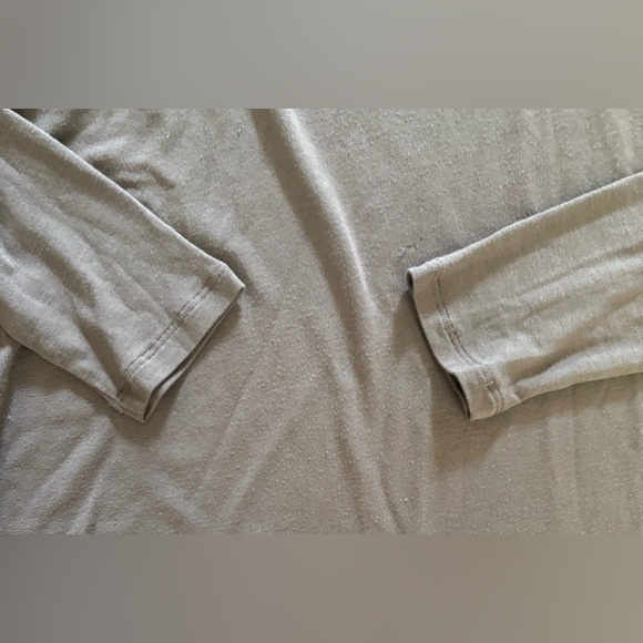 Athleta Womens LS long sleeve shirt Sz small oversized - Picture 5 of 7